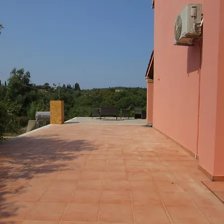 Catherine's Maisonette בית נופש *