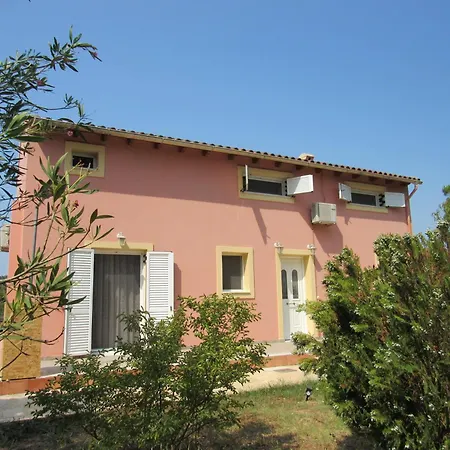 Catherine's Maisonette Semesterbostad