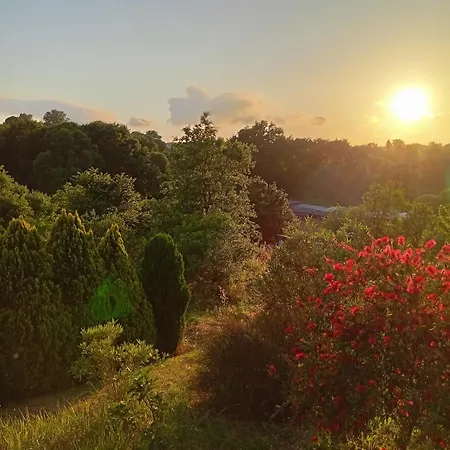 Дом отдыха Catherine's Maisonette Afra