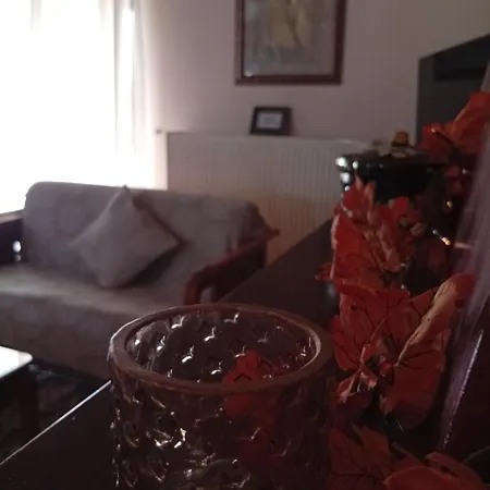 Catherine's Maisonette Afra