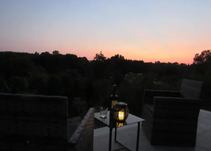 Catherine's Maisonette 度假居 *