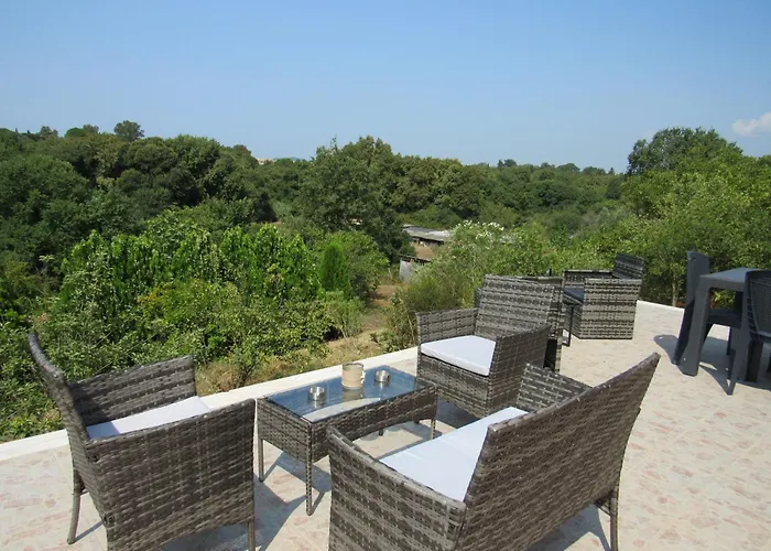 Catherine's Maisonette بيت للعطل *