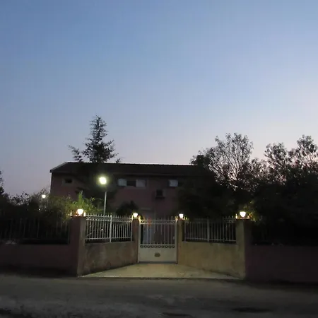 Catherine's Maisonette