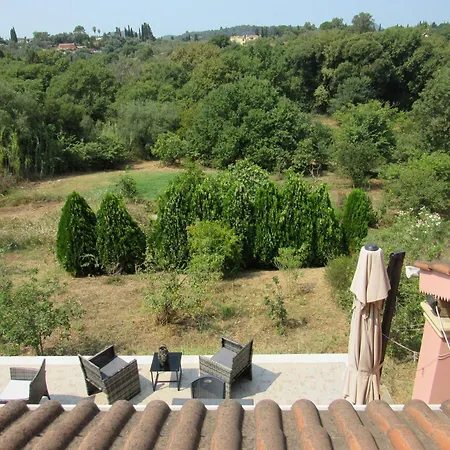 Catherine's Maisonette بيت للعطل *