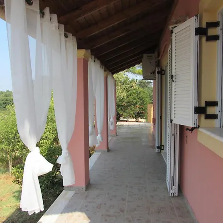 Catherine's Maisonette بيت للعطل