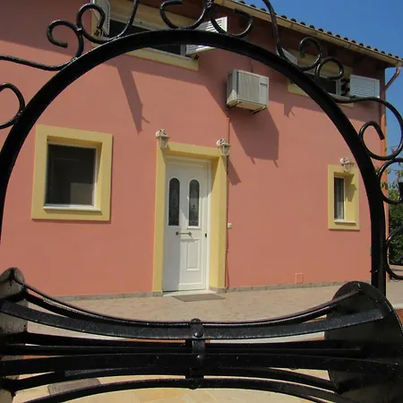 Catherine's Maisonette