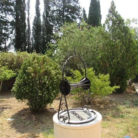 بيت للعطل Catherine's Maisonette Áfra